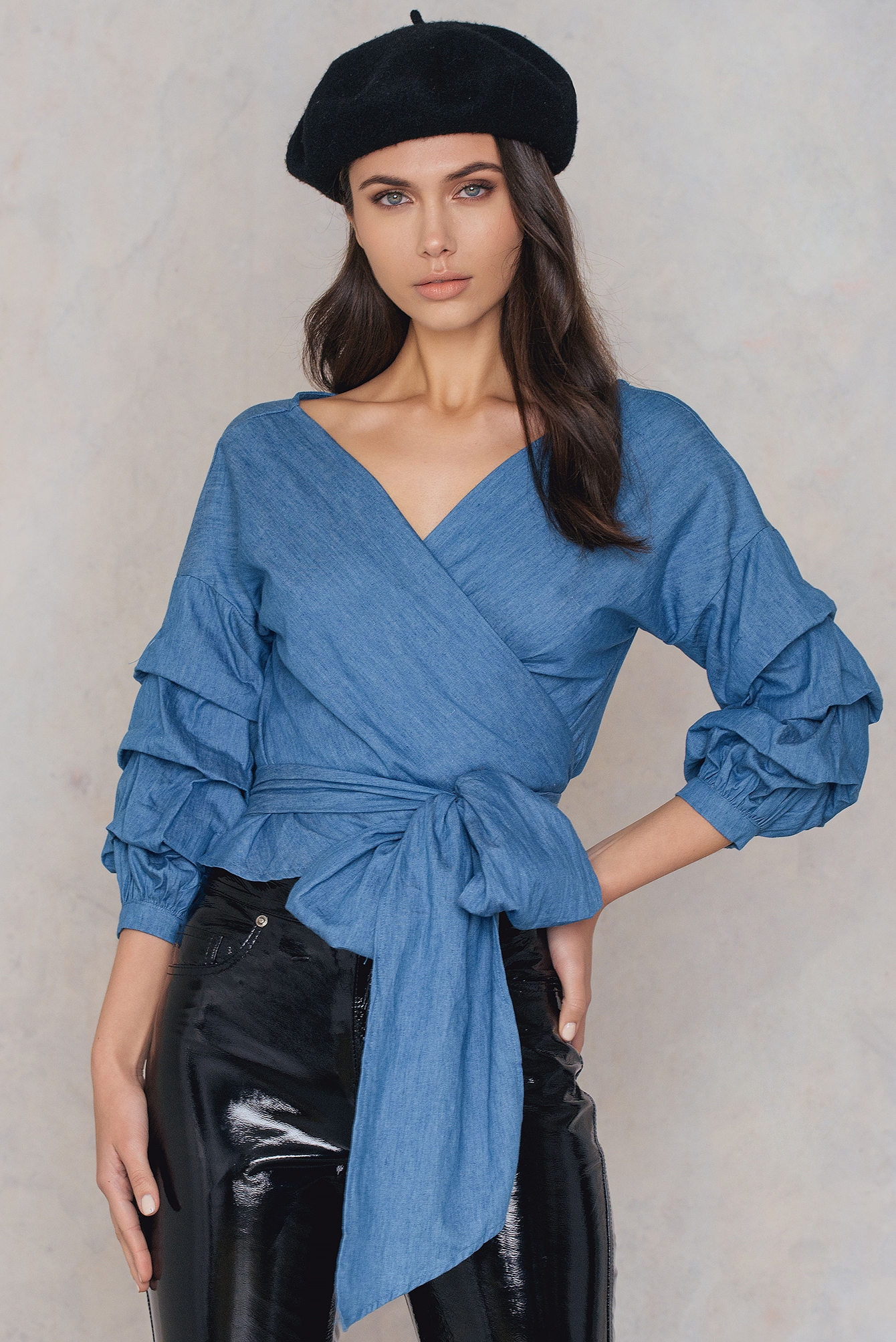 Overlap Gathered Sleeve Blouse Bleu Na Kd Fr