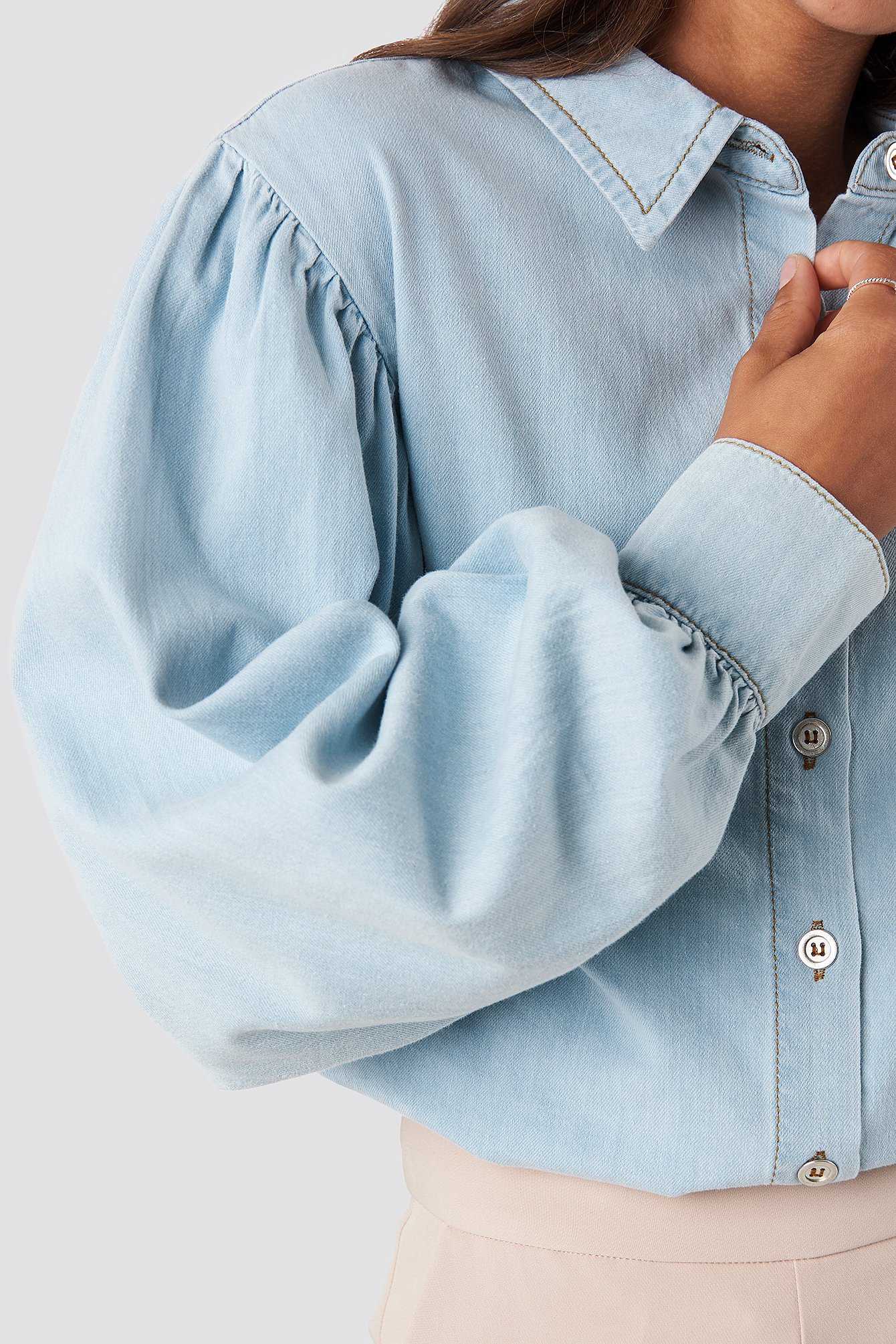 denim shirt with puffy sleeves