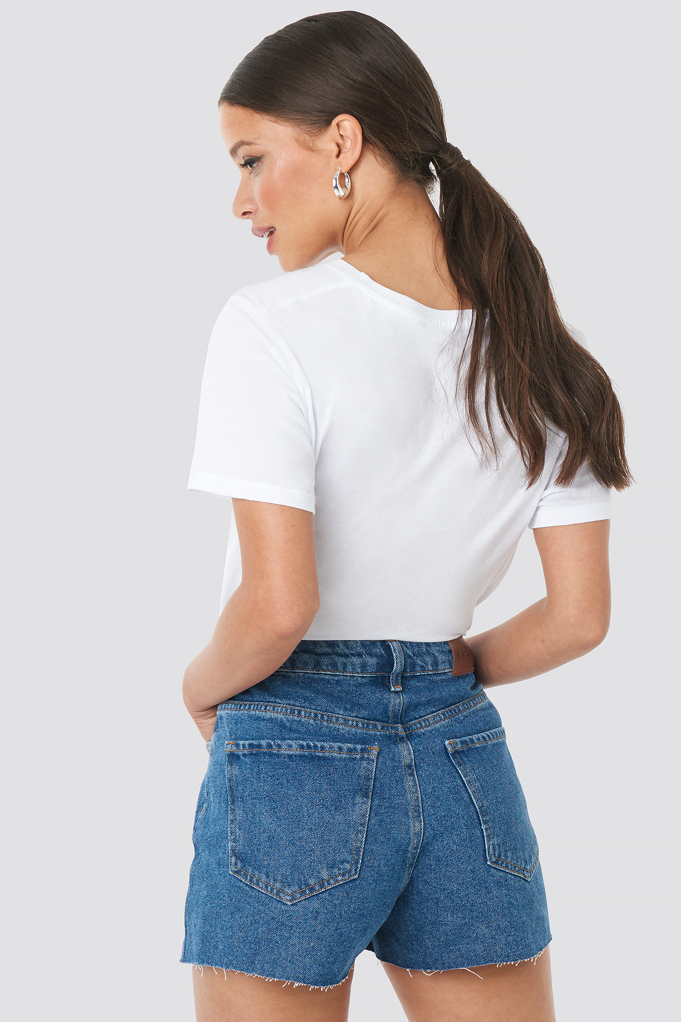 Raw Hem High Waist Denim Shorts Bleu | na-kd.fr