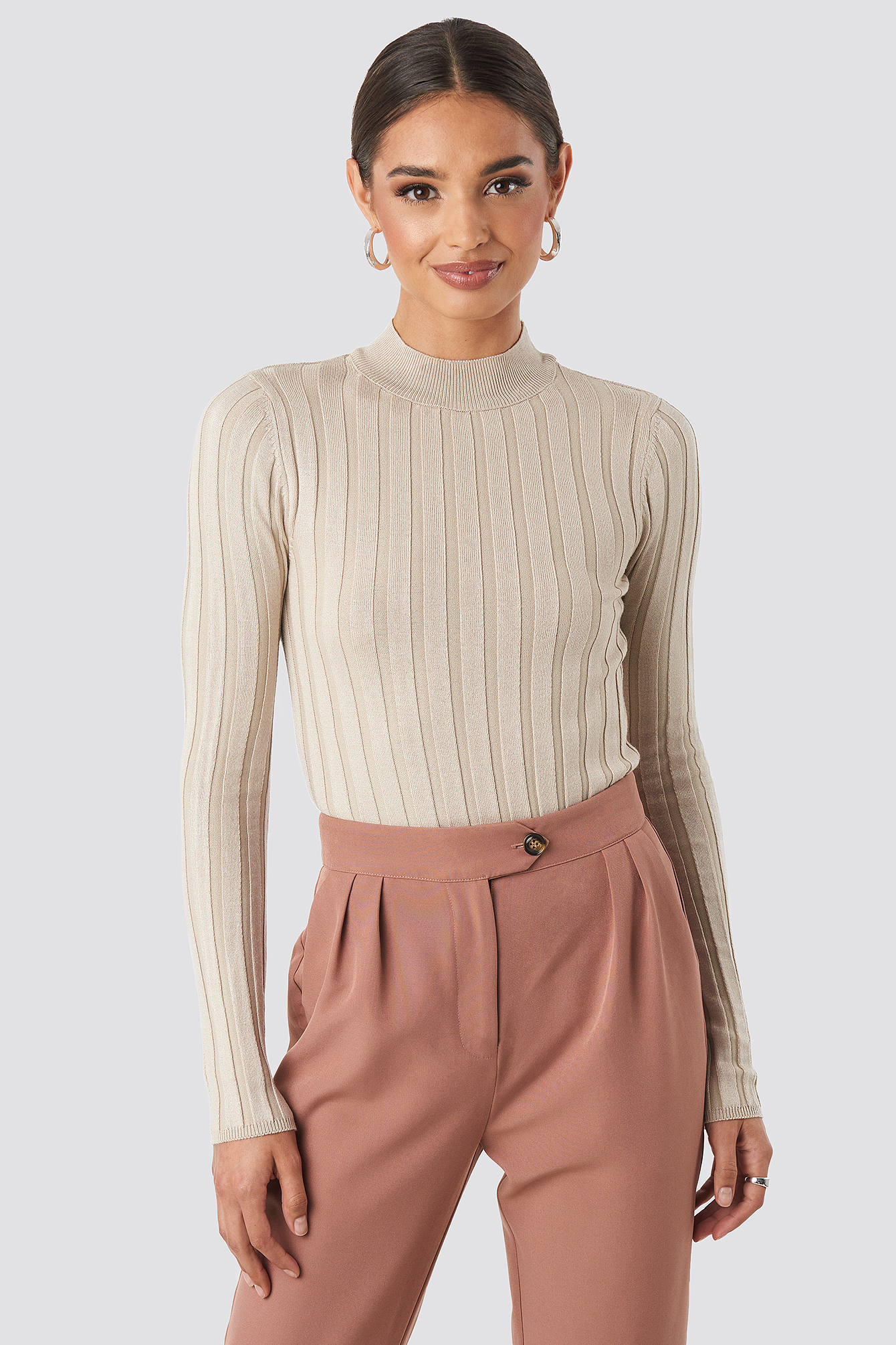 Ribbed High Neck Knitted Sweater Beige Na Kd